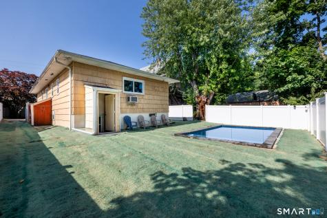 203 Robin Street Bridgeport CT 06606