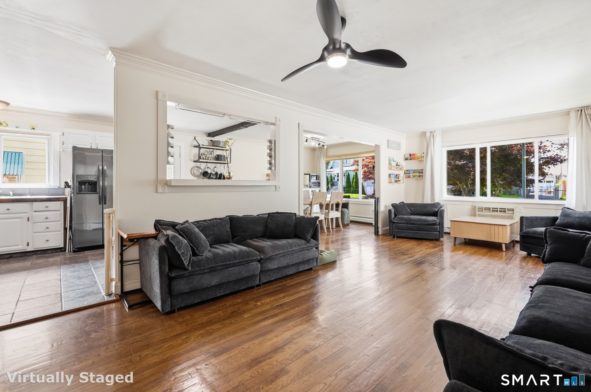 203 Robin Street Bridgeport CT 06606