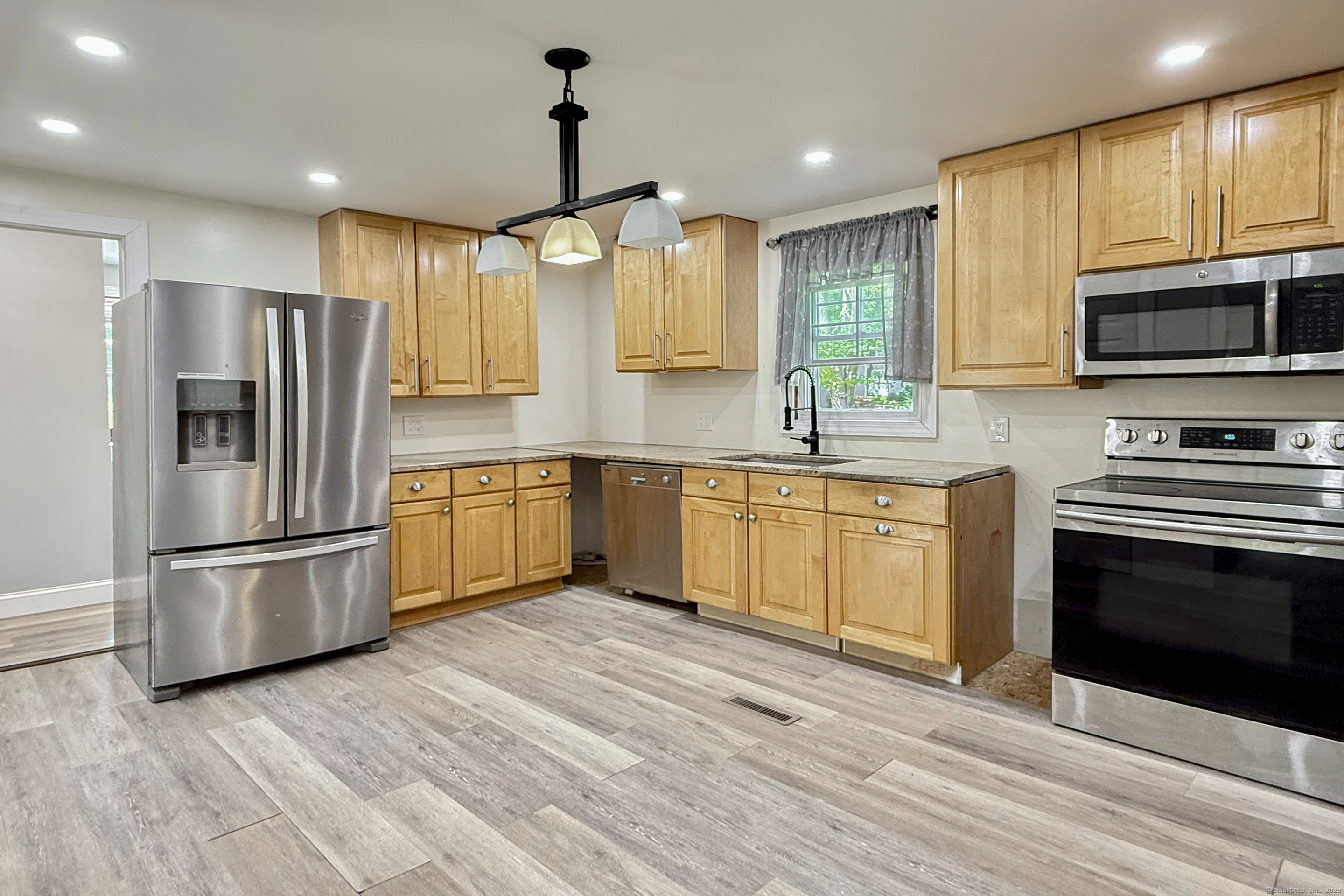 26 Kilmartin Avenue Bristol CT 06010