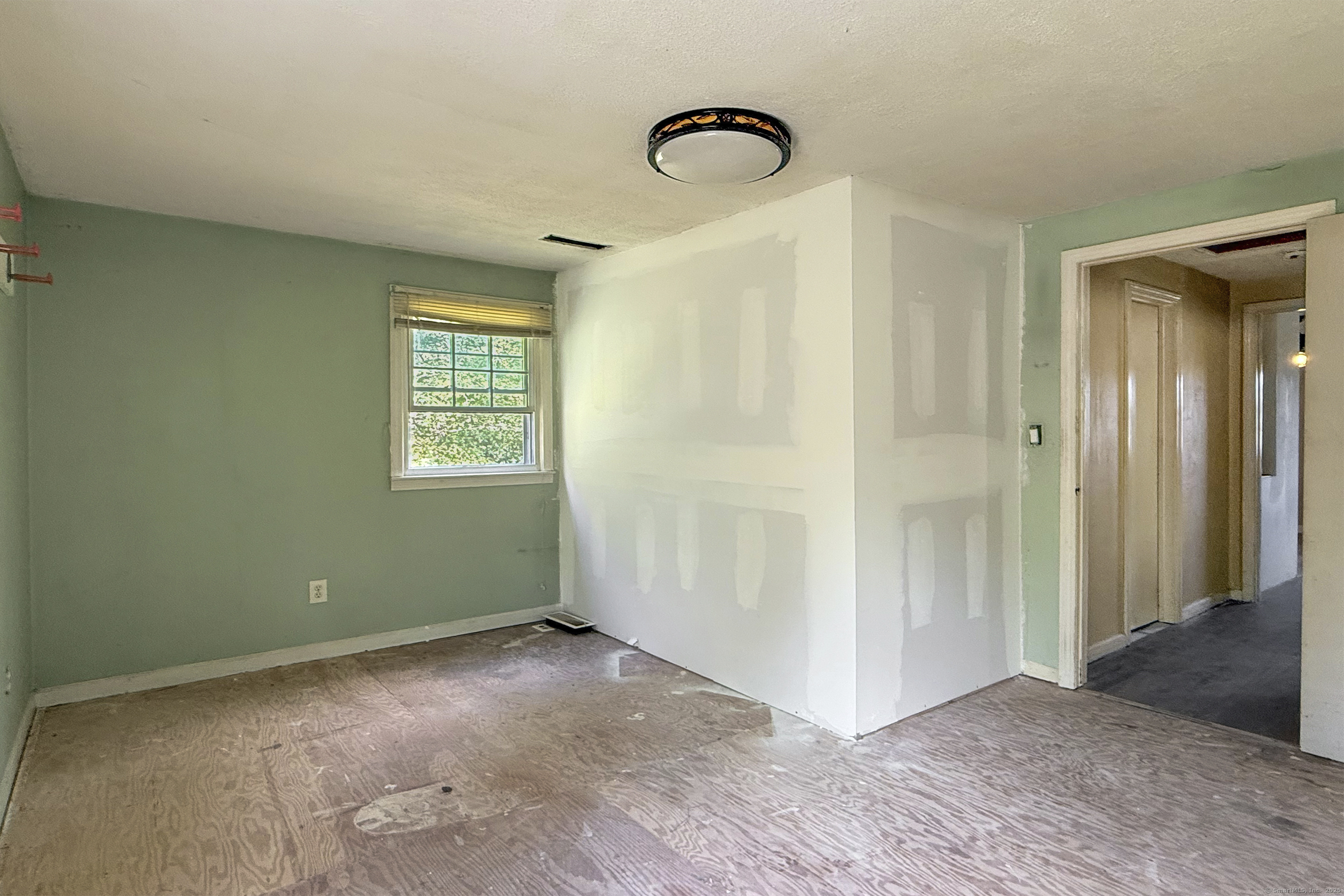 26 Kilmartin Avenue Bristol CT 06010