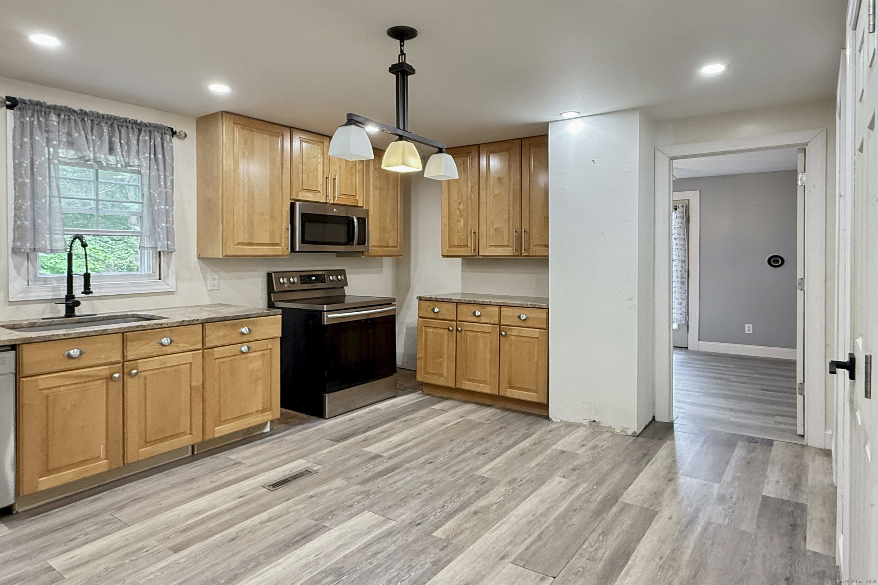 26 Kilmartin Avenue Bristol CT 06010