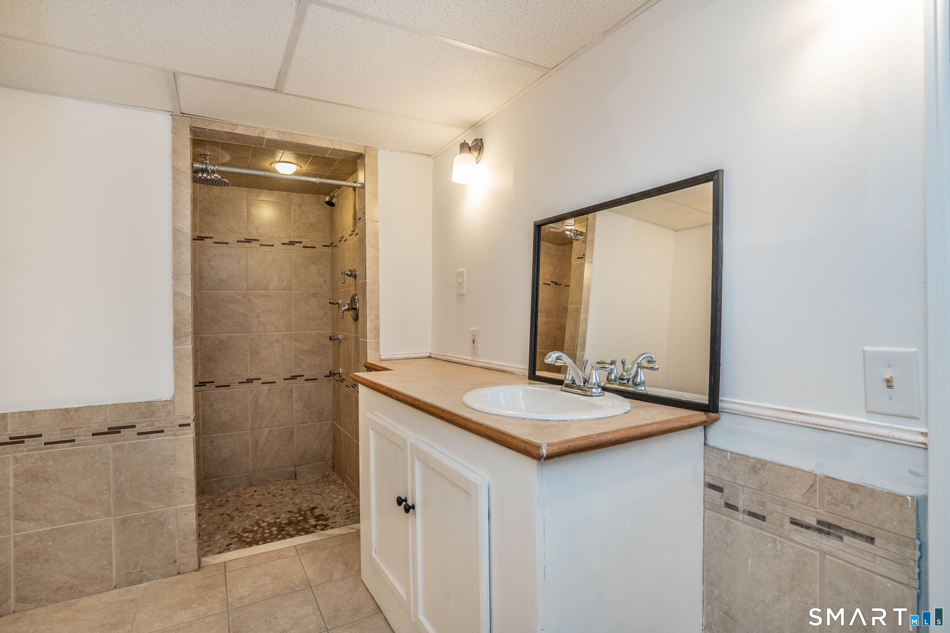 20 Dorothy Street Milford CT 06460