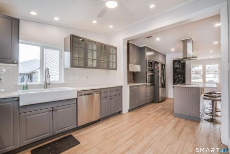 20 Dorothy Street Milford CT 06460