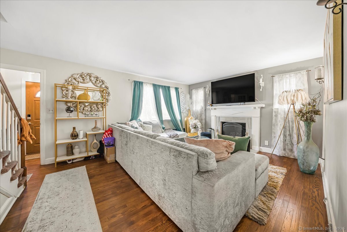 631 Fairview Avenue Bridgeport CT 06606