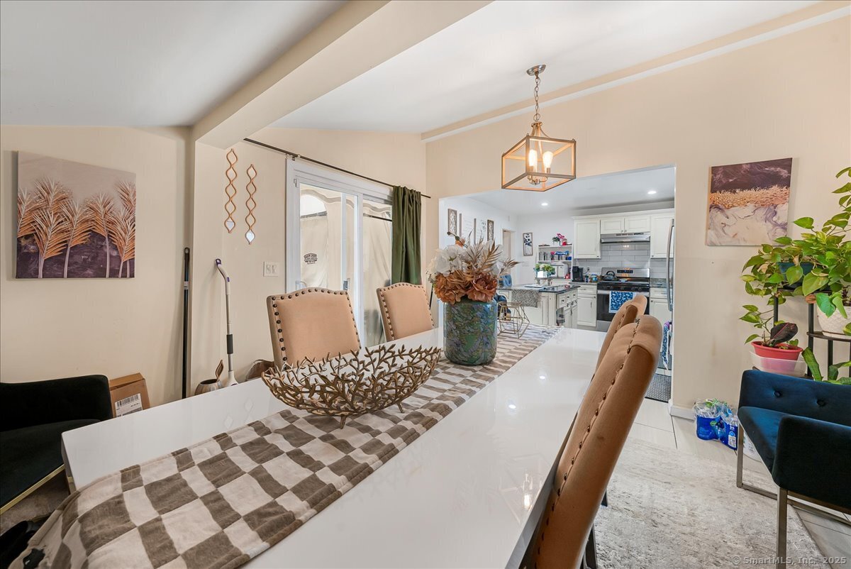 631 Fairview Avenue Bridgeport CT 06606