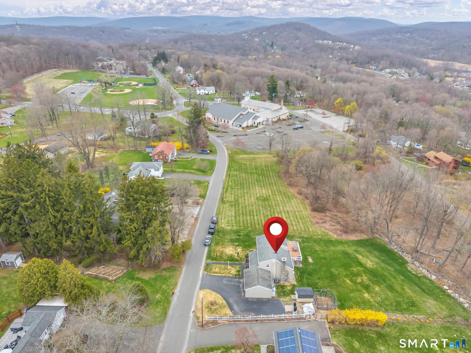 13 Macbean Drive New Fairfield CT 06812
