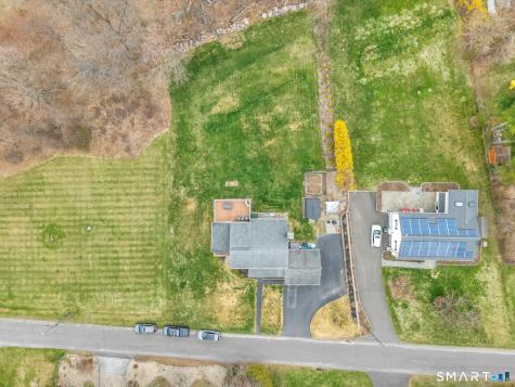 13 Macbean Drive New Fairfield CT 06812