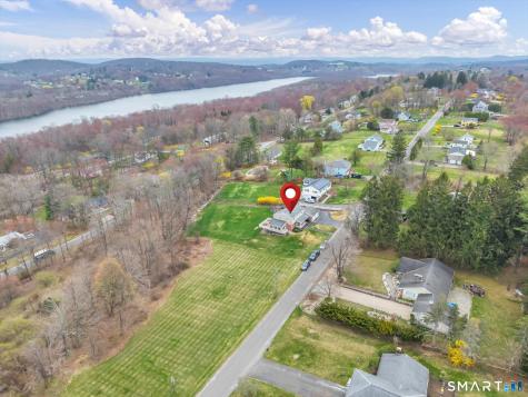 13 Macbean Drive New Fairfield CT 06812