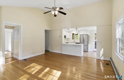 1511 Little Meadow Road Guilford CT 06437