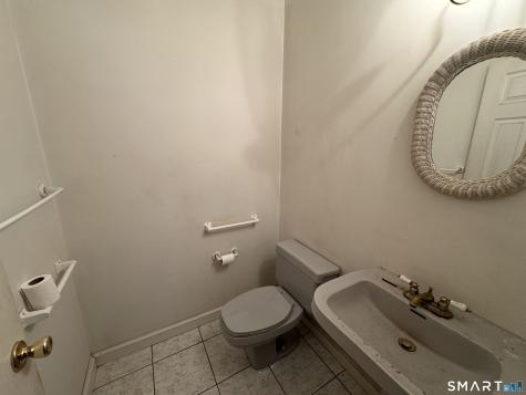 16 Penfield Avenue Berlin CT 06023