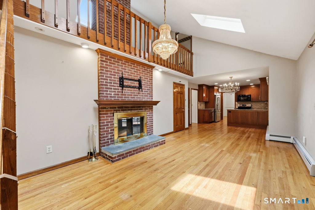 28 Green Woods Lane Farmington CT 06085