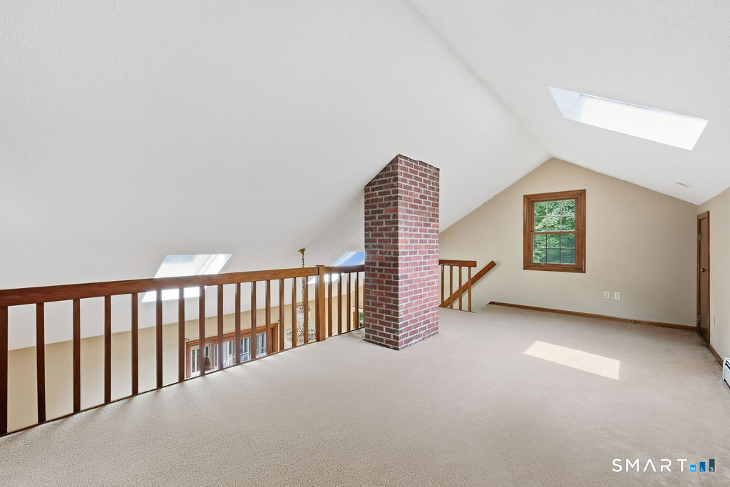 28 Green Woods Lane Farmington CT 06085