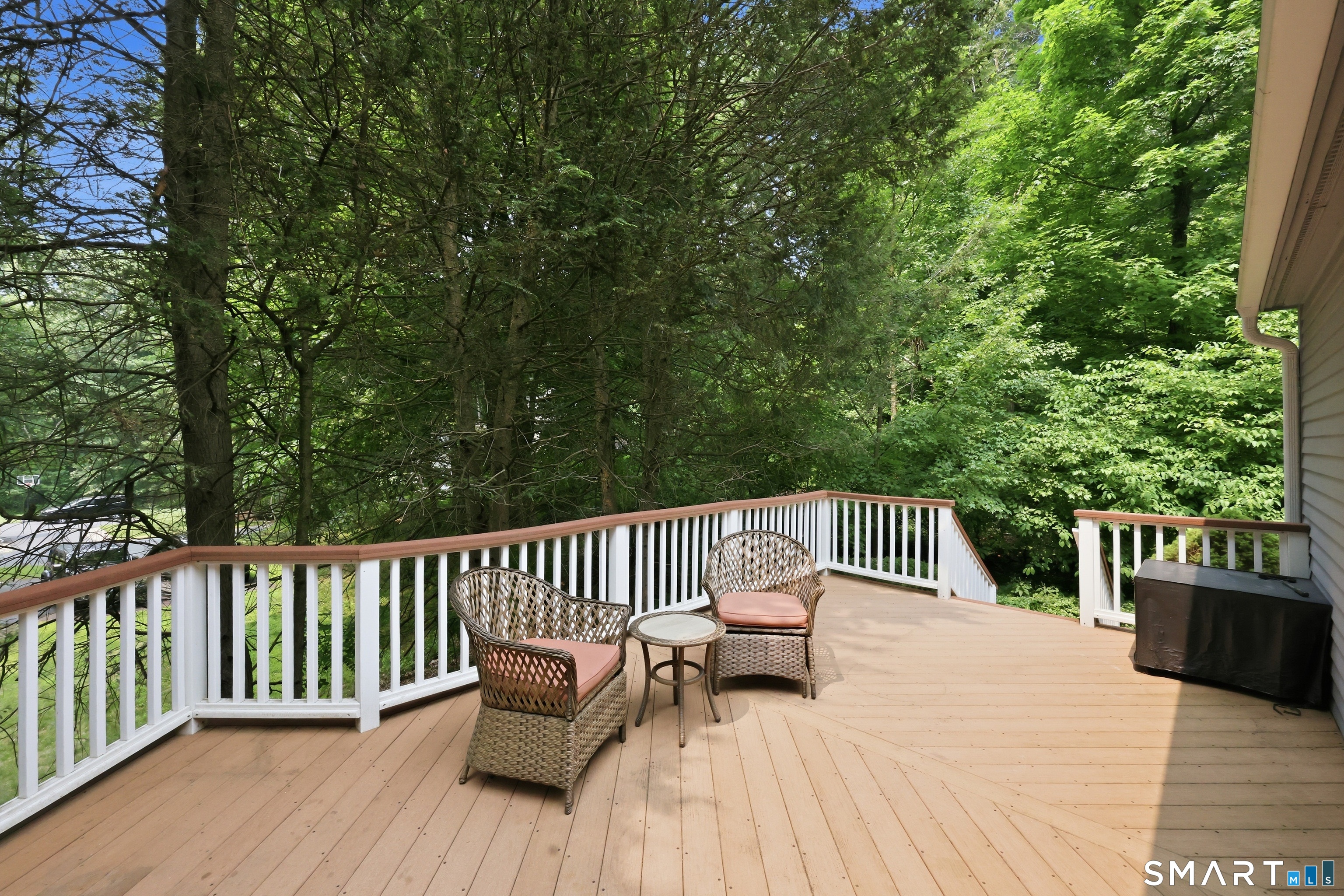 28 Green Woods Lane Farmington CT 06085