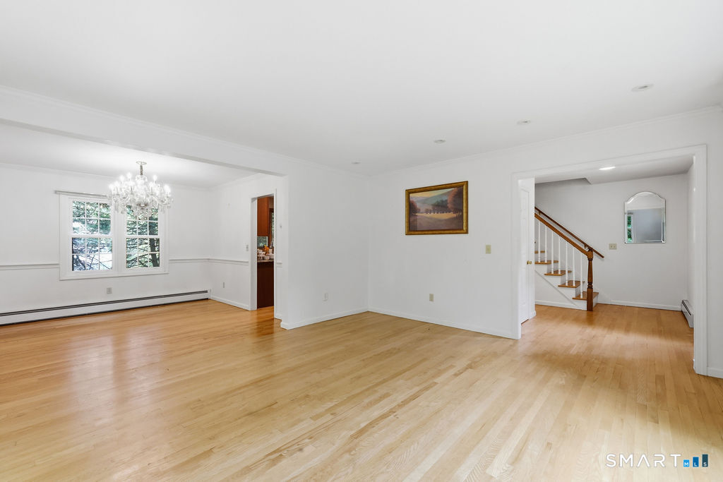 28 Green Woods Lane Farmington CT 06085