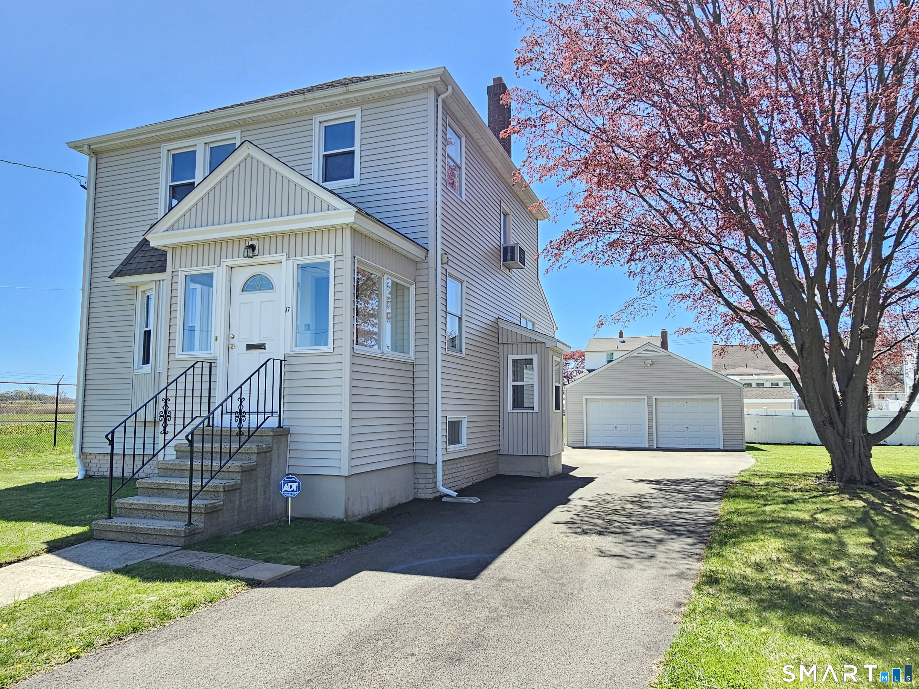 17 Johnston Street New Haven CT 06512