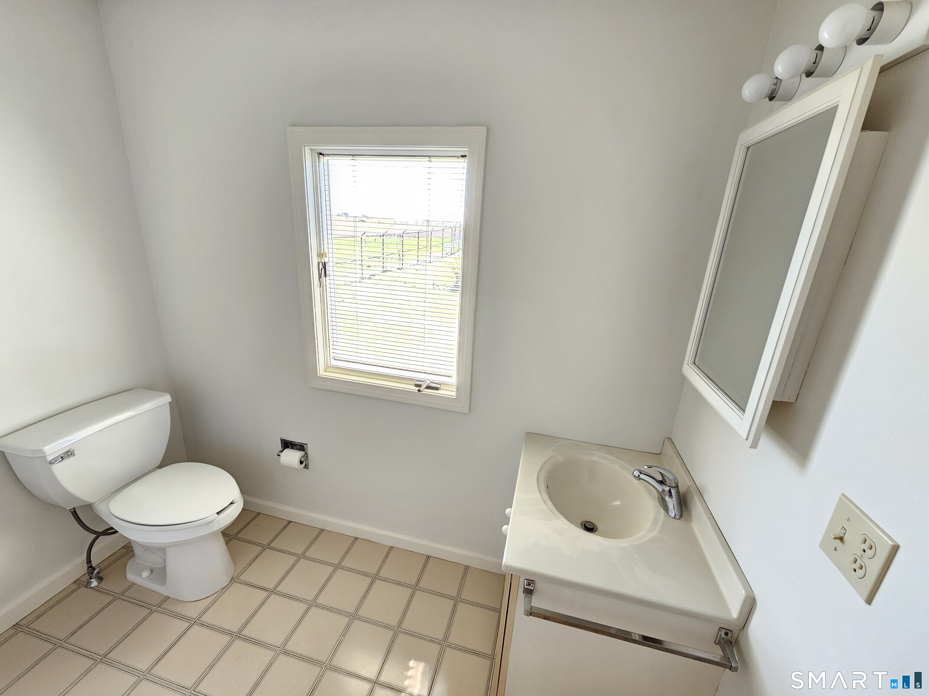 17 Johnston Street New Haven CT 06512