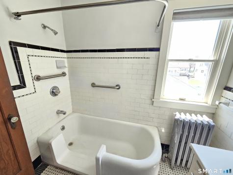17 Johnston Street New Haven CT 06512