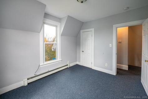 24 Hobart Street Meriden CT 06450