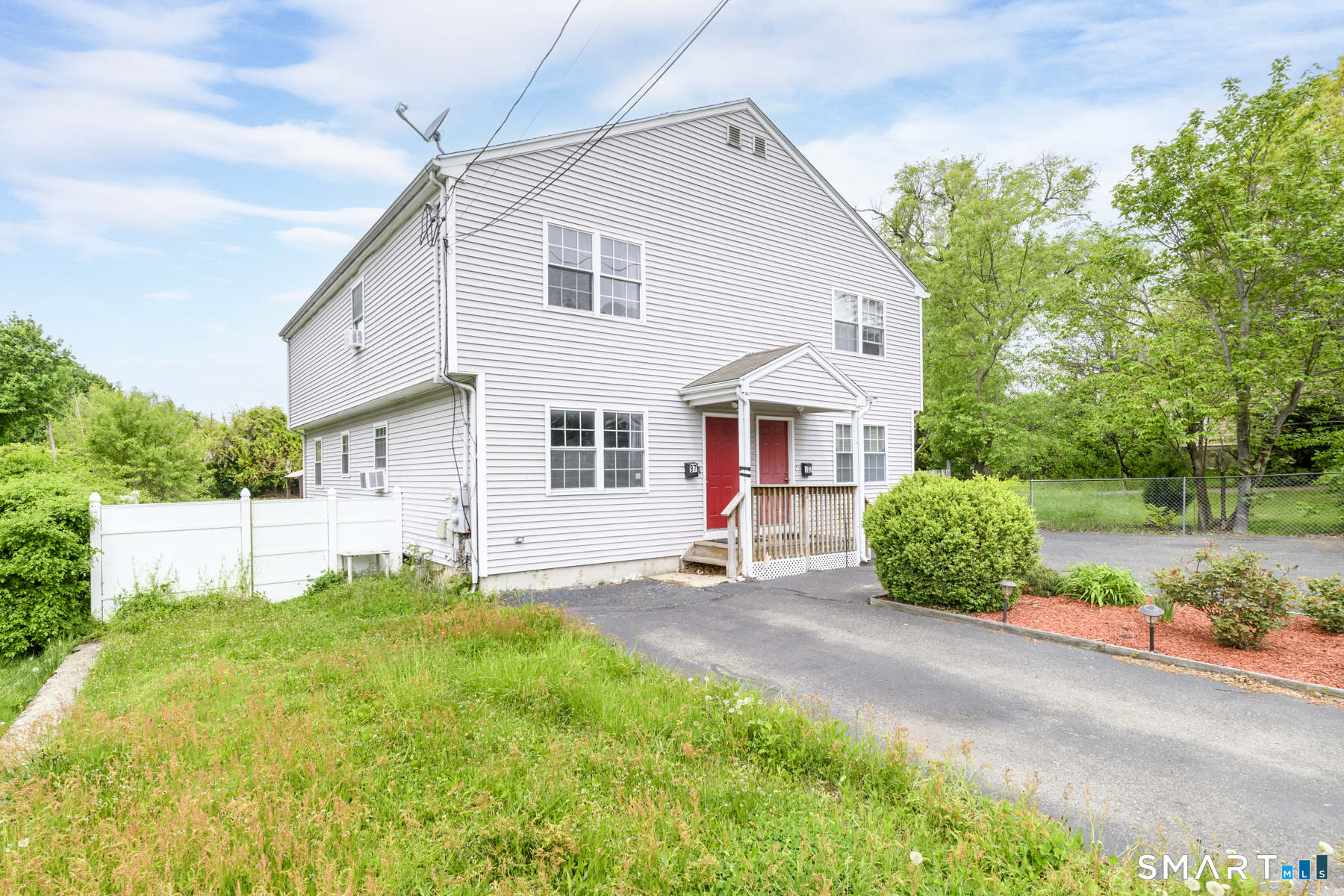 97 Henry Avenue Stratford CT 06614