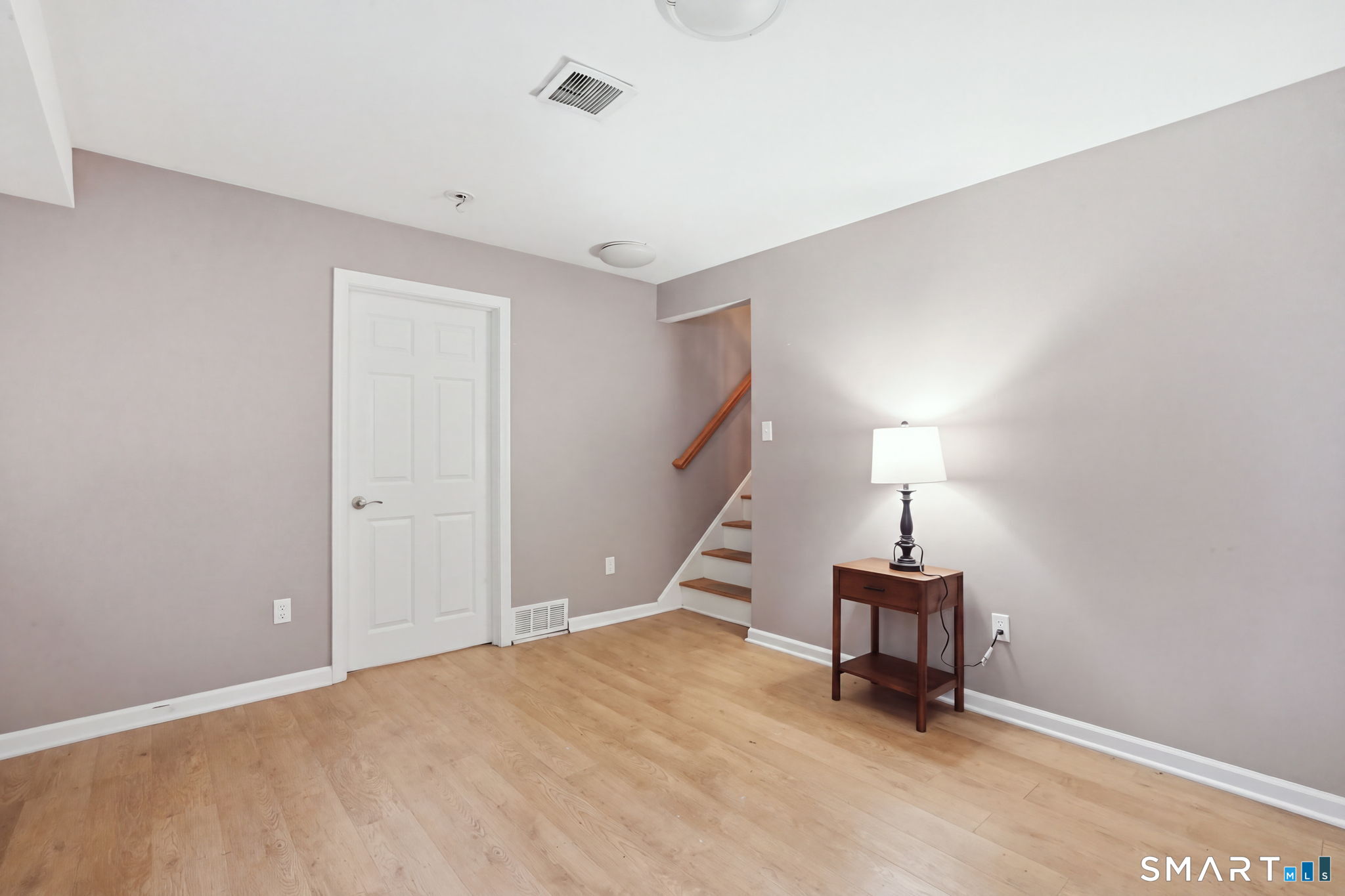 123 Country Lane East Hartford CT 06118