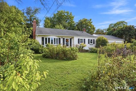 123 Country Lane East Hartford CT 06118