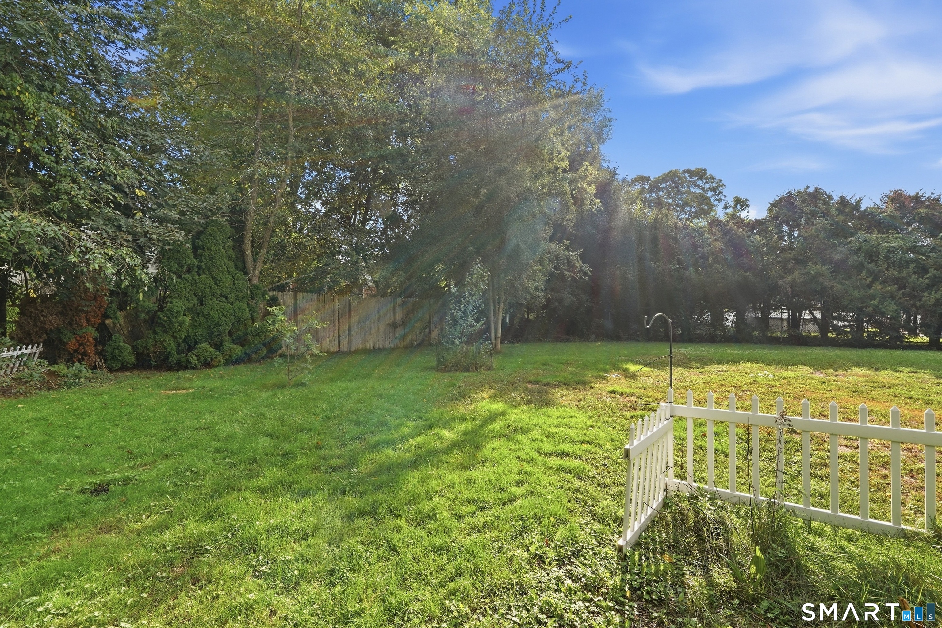 123 Country Lane East Hartford CT 06118