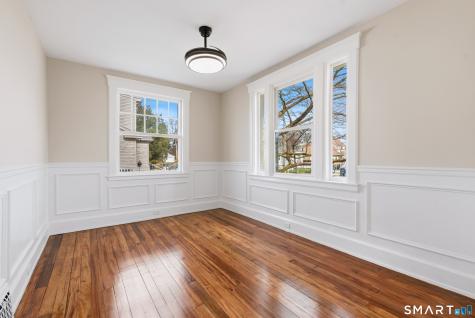 48 Bishop Street East Haven CT 06512