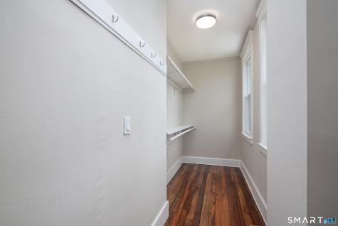 48 Bishop Street East Haven CT 06512