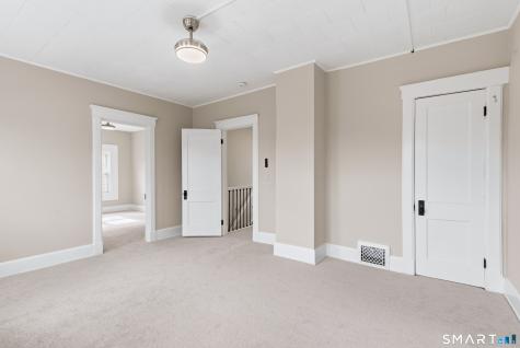 48 Bishop Street East Haven CT 06512