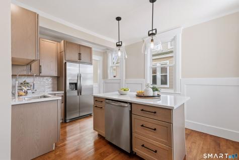 48 Bishop Street East Haven CT 06512