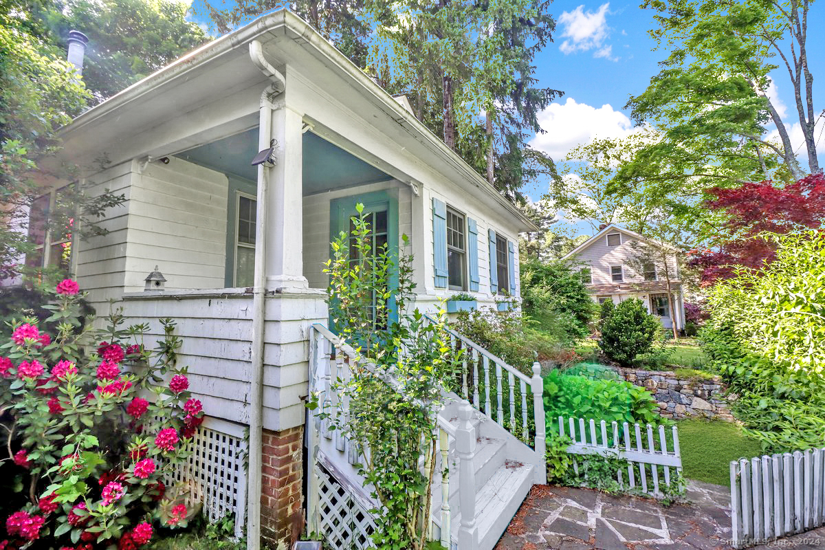 103 Millport Avenue New Canaan CT 06840