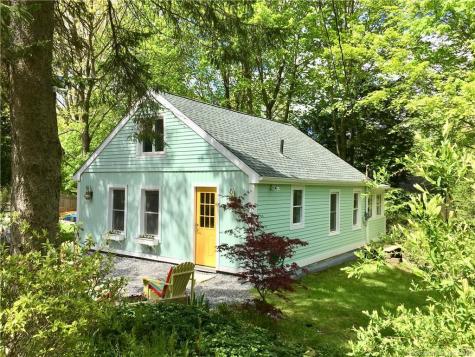 7 Spring Road Bethlehem CT 06751
