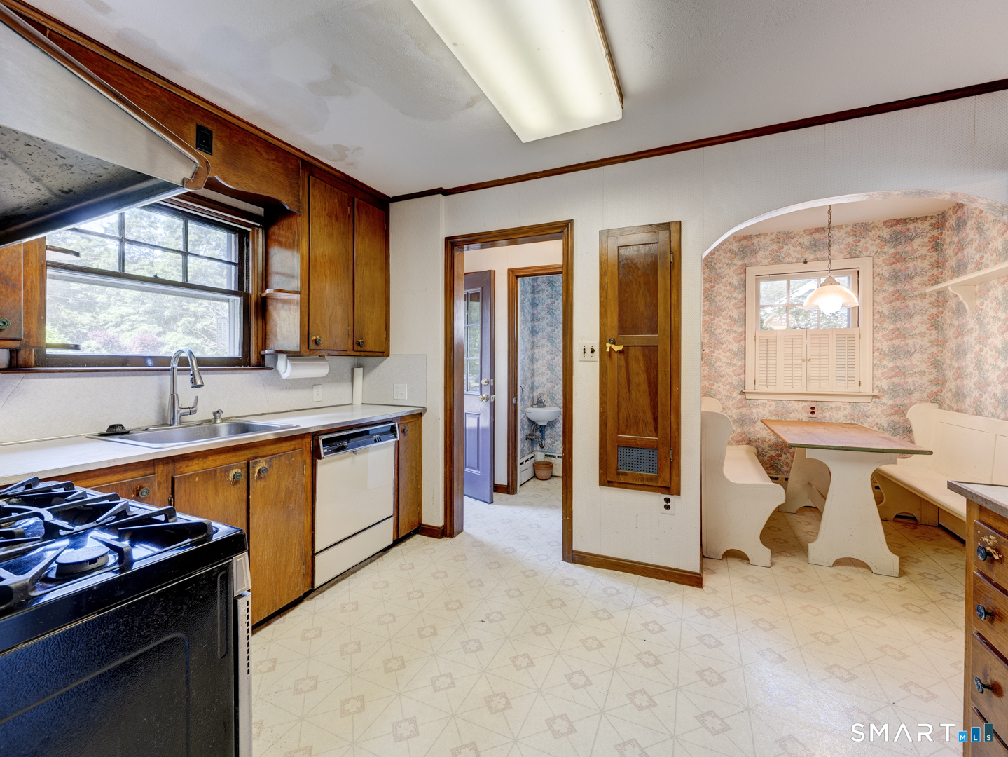 257 Walnut Street Windham CT 06226