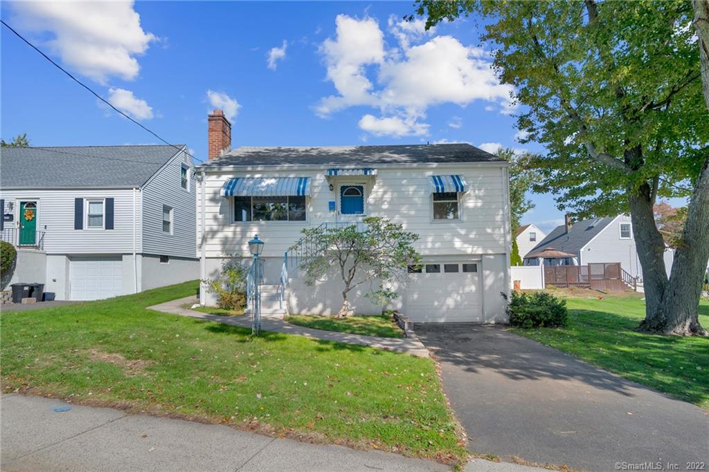 231 Colonial Boulevard West Haven CT 06516
