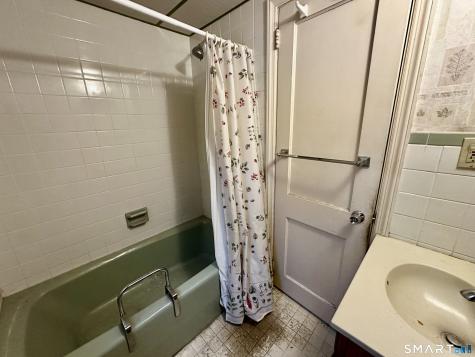 932 Worthy Street Windsor CT 06095