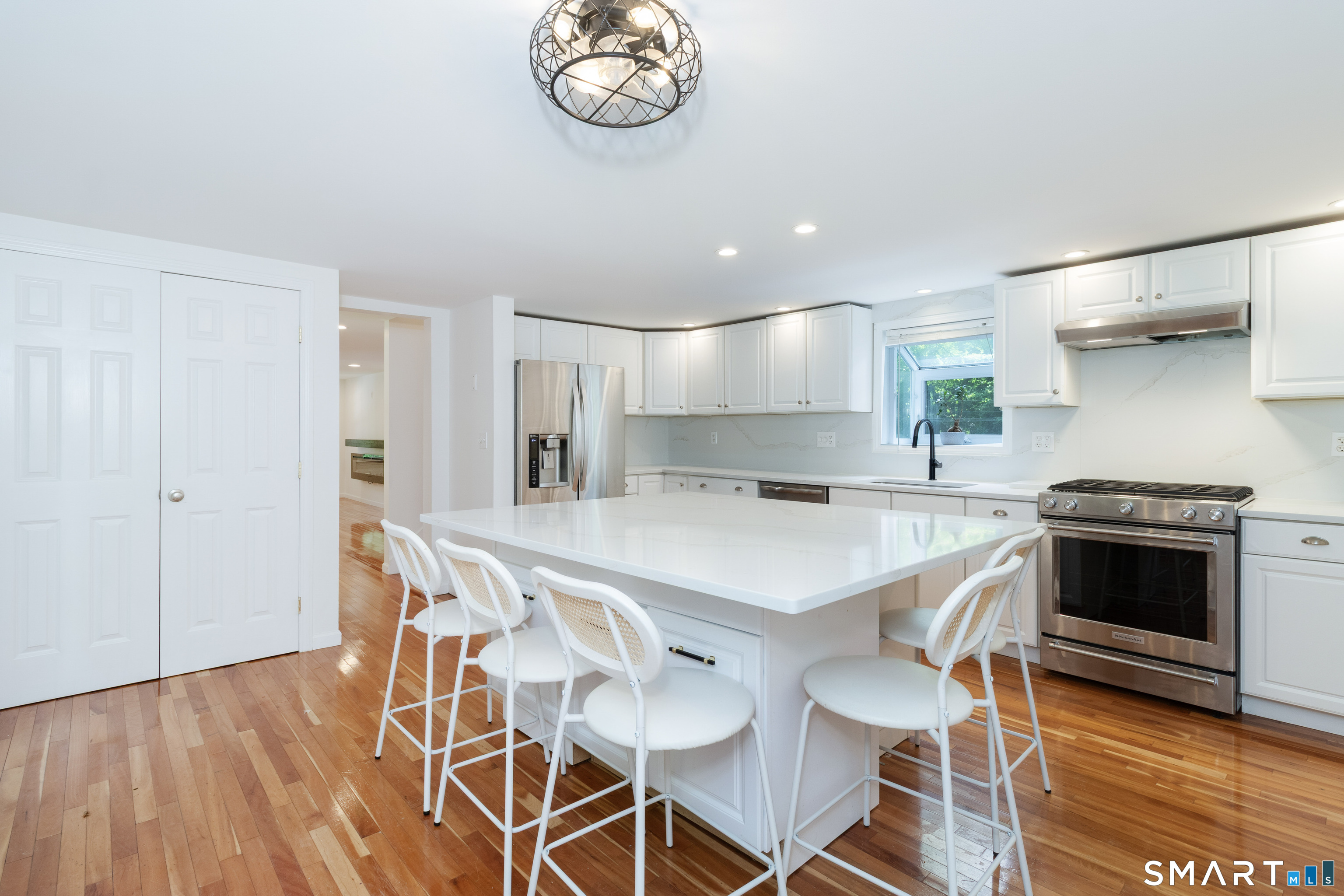 150 Chestnut Street Branford CT 06405