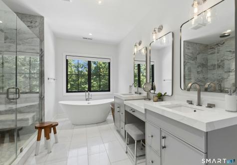 2 Black Pine Ridge Ridgefield CT 06877