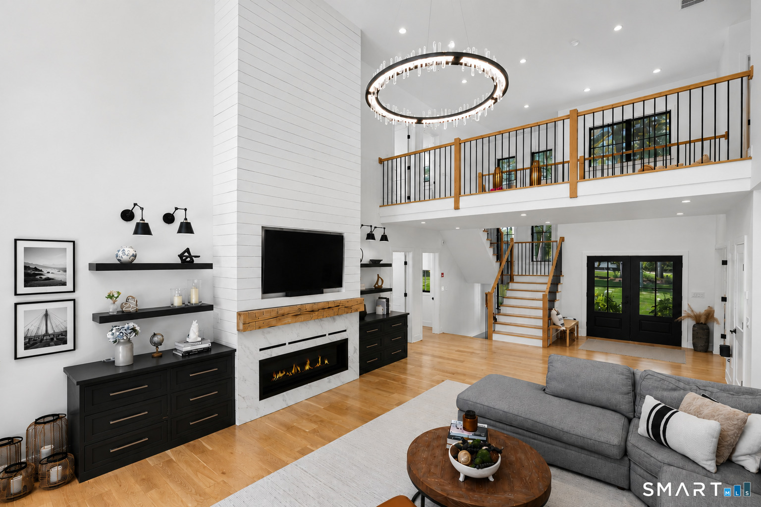 2 Black Pine Ridge Ridgefield CT 06877
