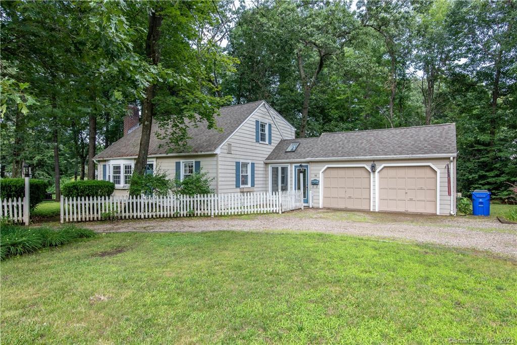 14 Carver Circle Simsbury CT 06070