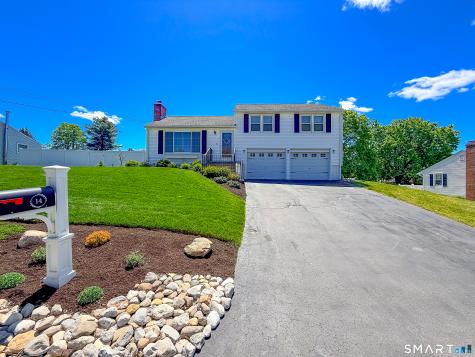 14 Lynn Avenue Plymouth CT 06786