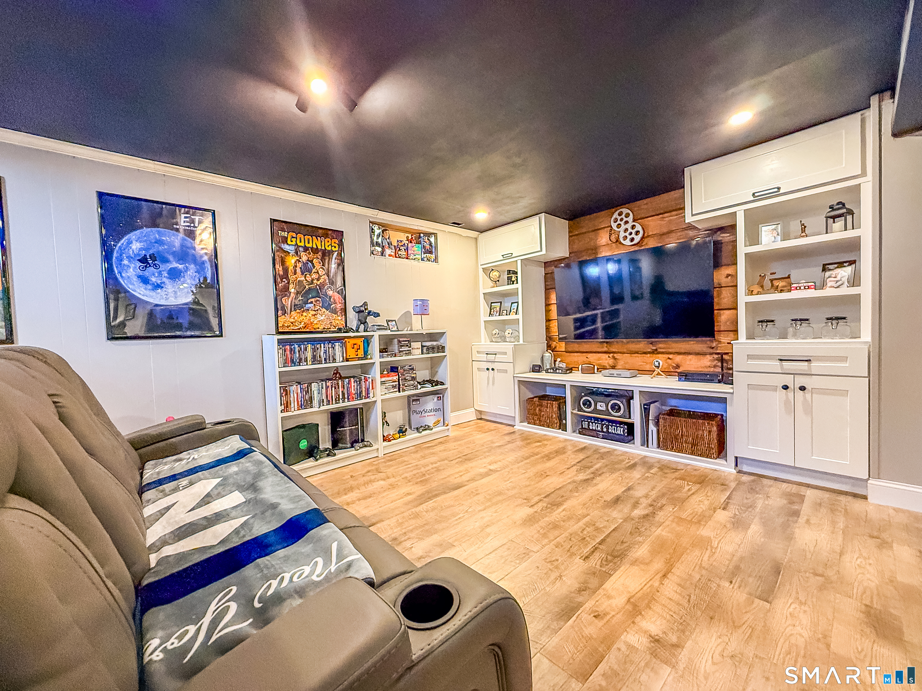 14 Lynn Avenue Plymouth CT 06786