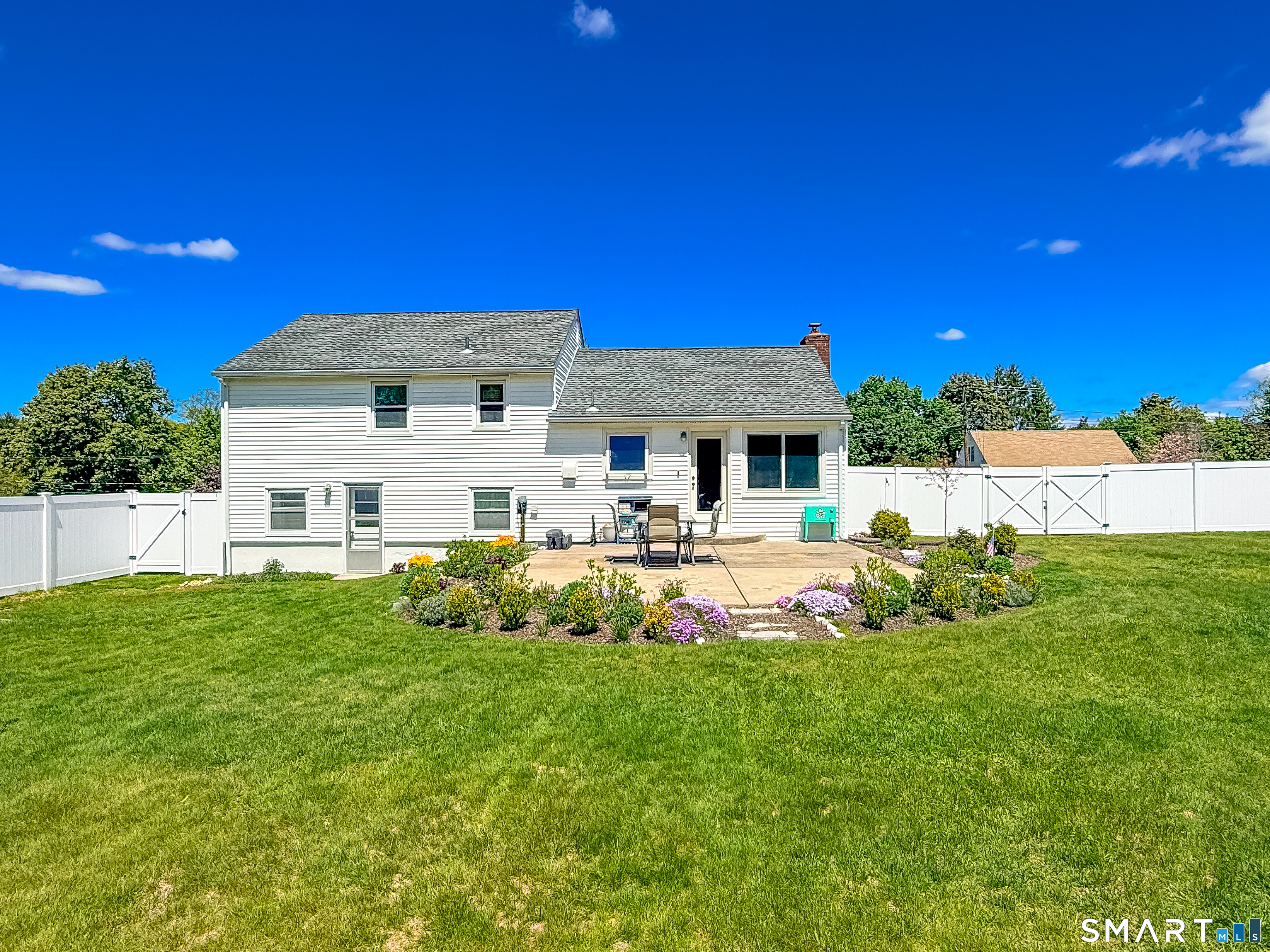 14 Lynn Avenue Plymouth CT 06786