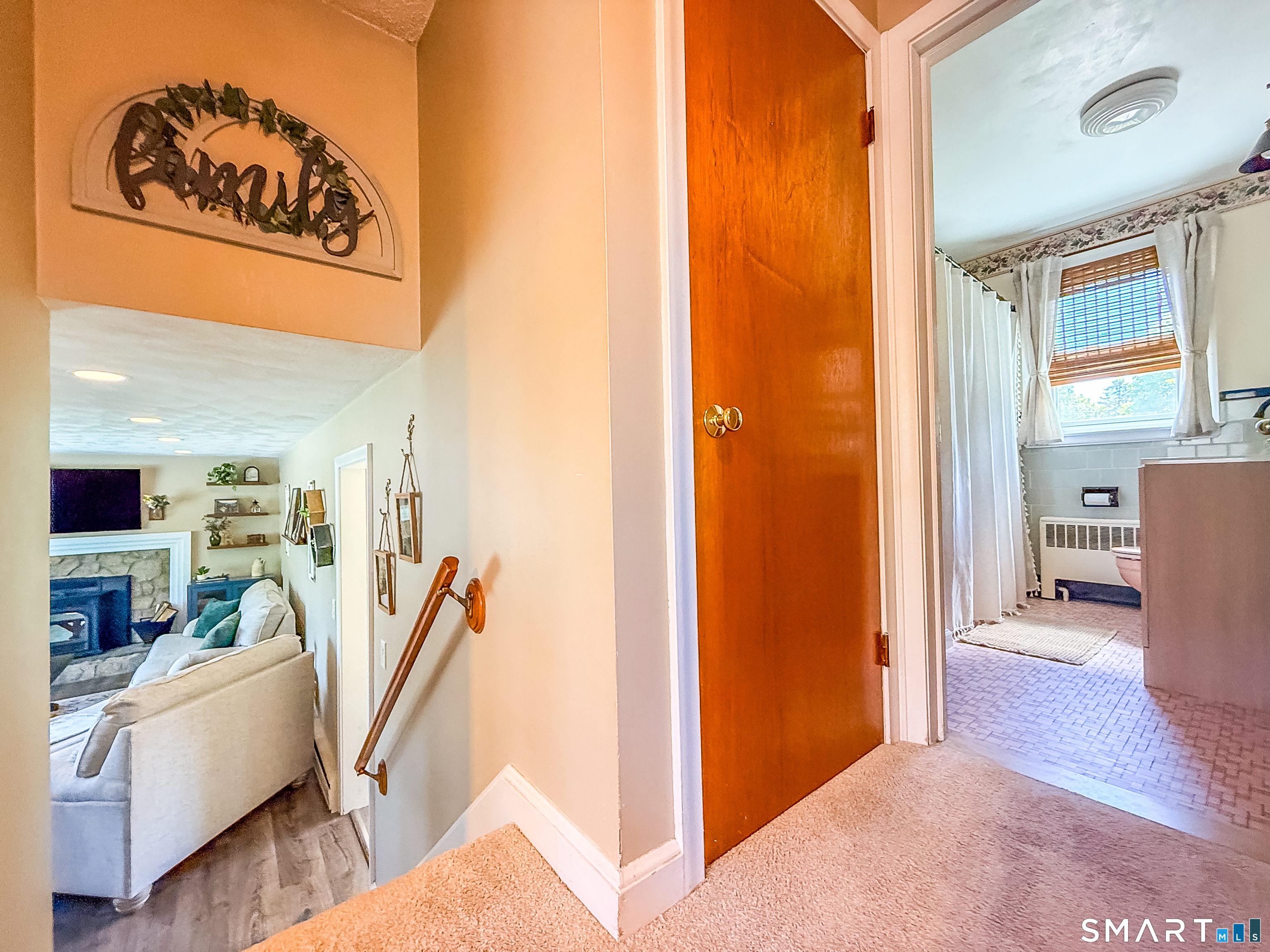 14 Lynn Avenue Plymouth CT 06786