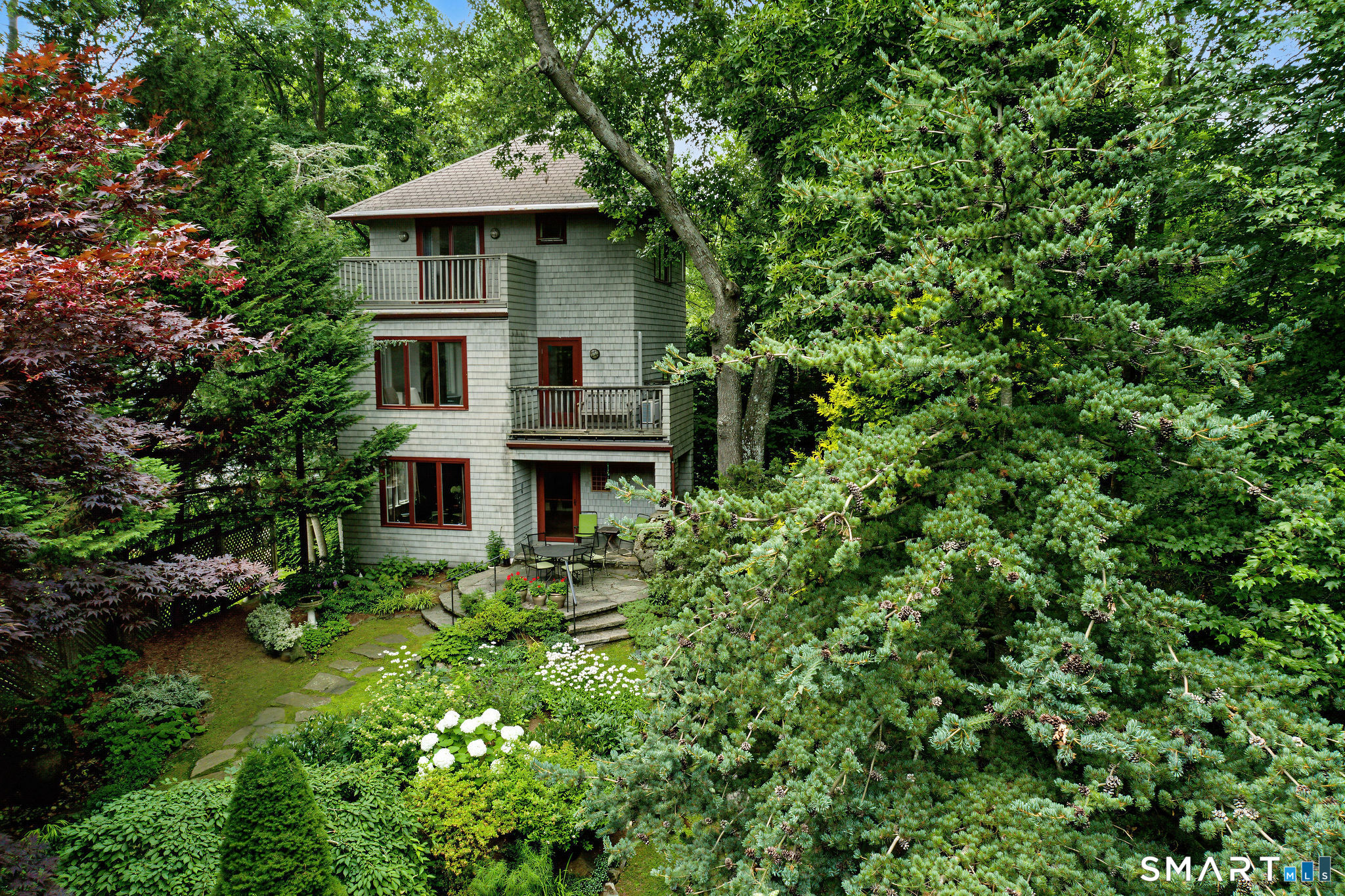 33 Madison Avenue Madison CT 06443