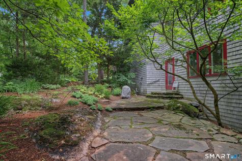 33 Madison Avenue Madison CT 06443