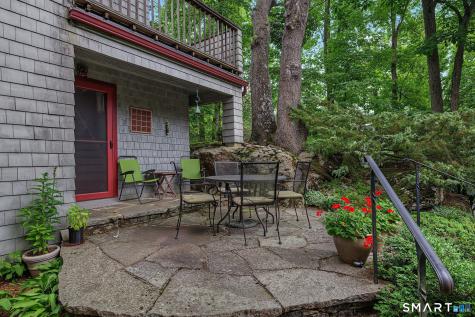 33 Madison Avenue Madison CT 06443