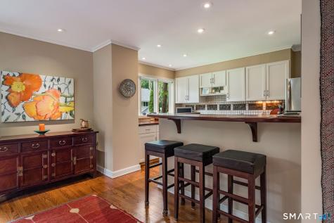 33 Madison Avenue Madison CT 06443