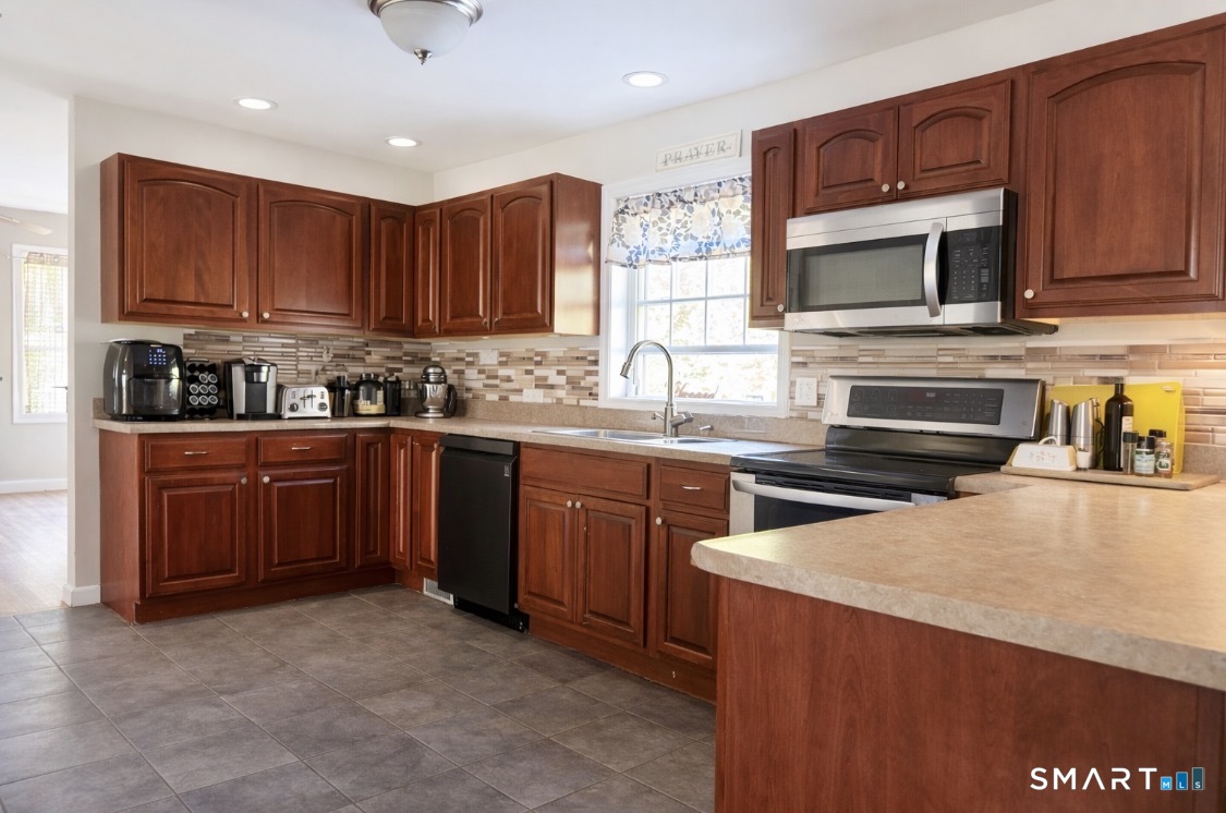 85 Soap Street Killingly CT 06241