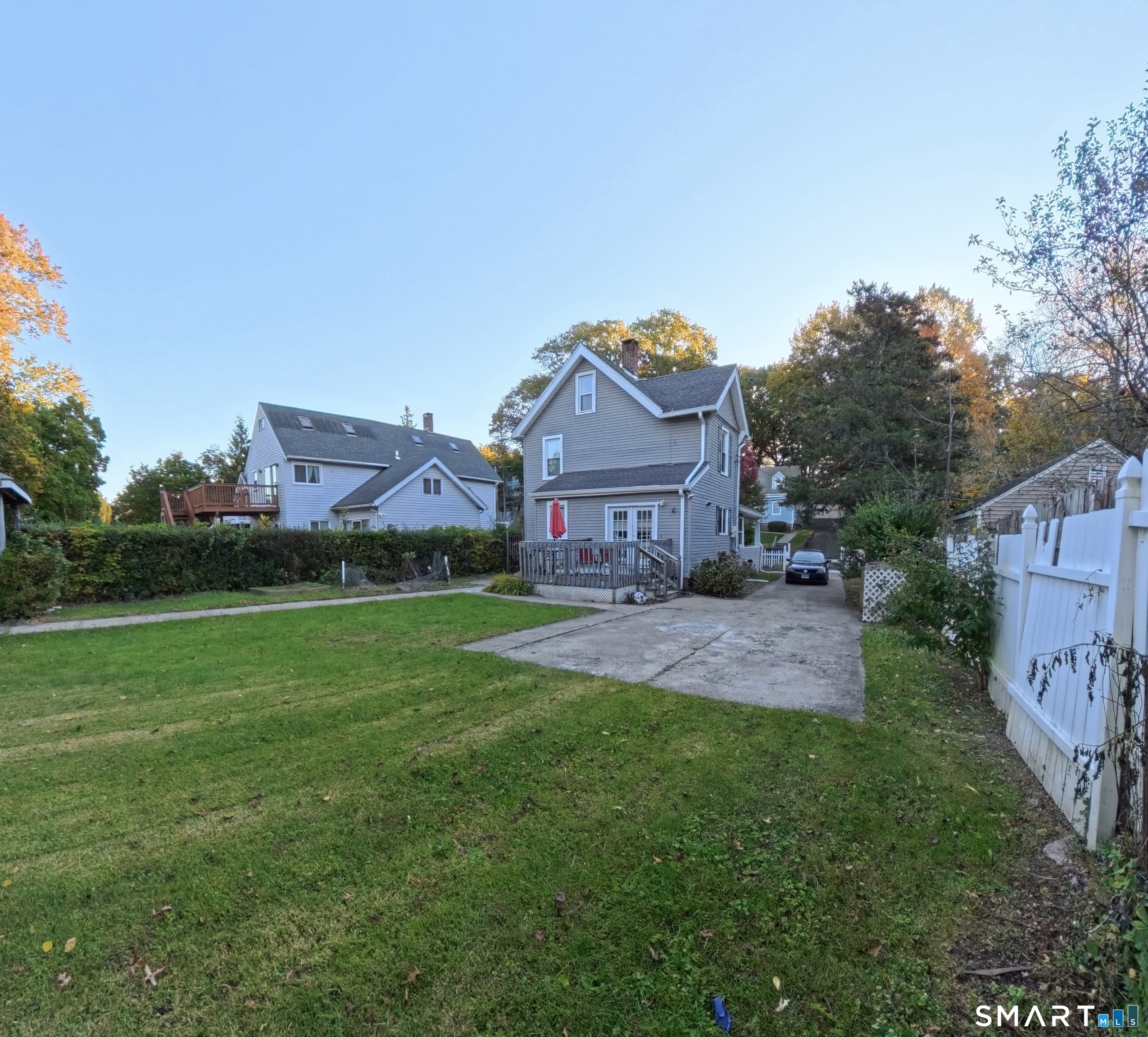 492 Russell Street New Haven CT 06513