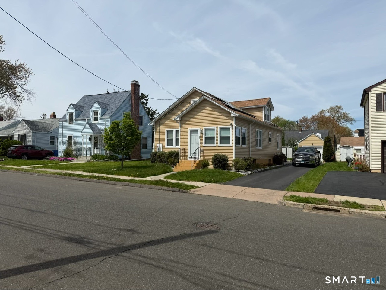 56 Tredeau Street Hartford CT 06114